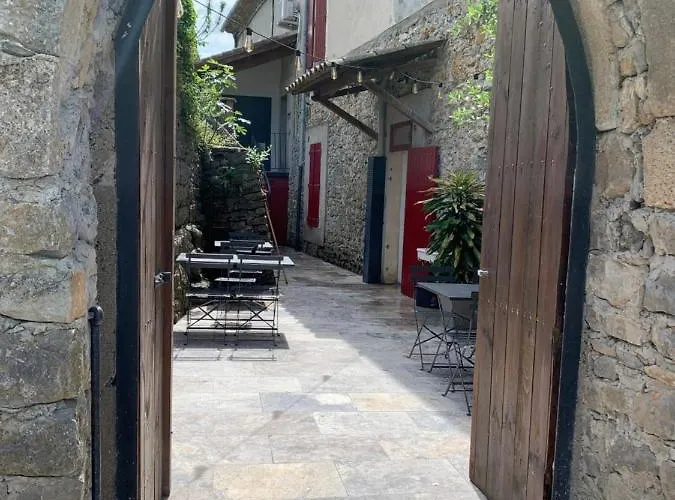 Quarto em Acomodações Particulares Mas Saint Laurent *