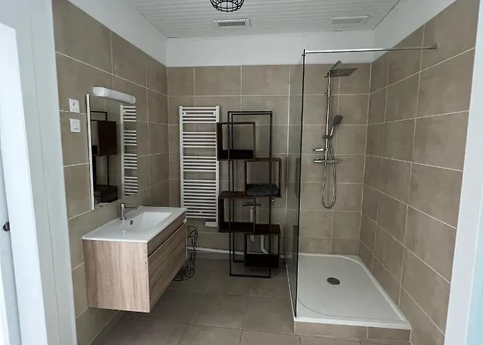 Quarto em Acomodações Particulares Mas Saint Laurent