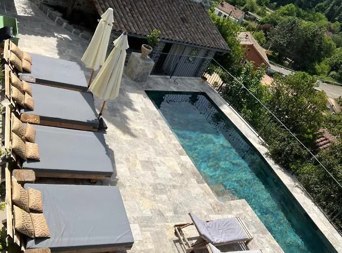 Quarto em Acomodações Particulares Mas Saint Laurent *